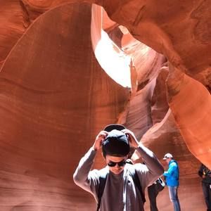 Meet your Posher, Anurak